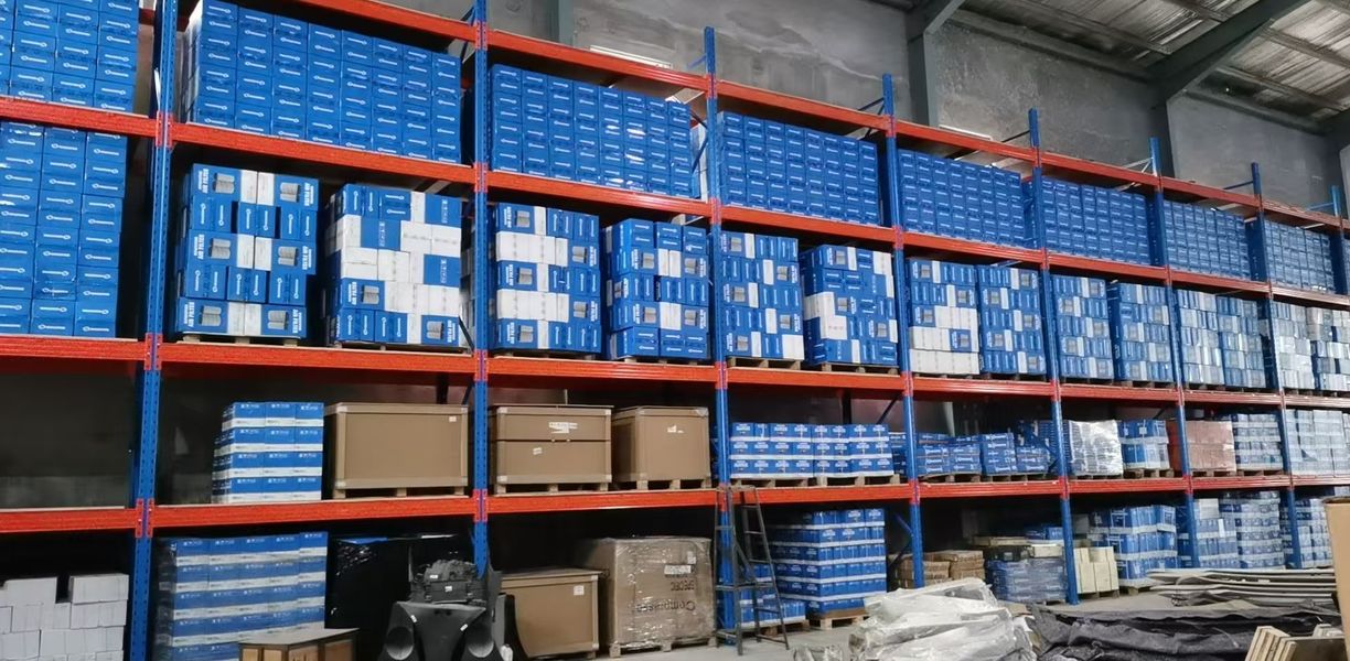 JINAN HOWOSTAR AUTO PARTS CO.,LTD خط تولید کارخانه